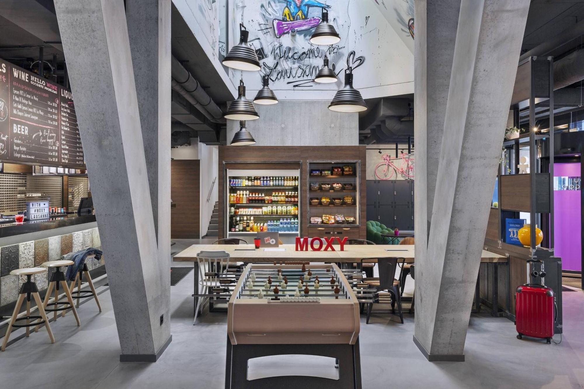 Moxy Lausanne City Hotel Exterior photo